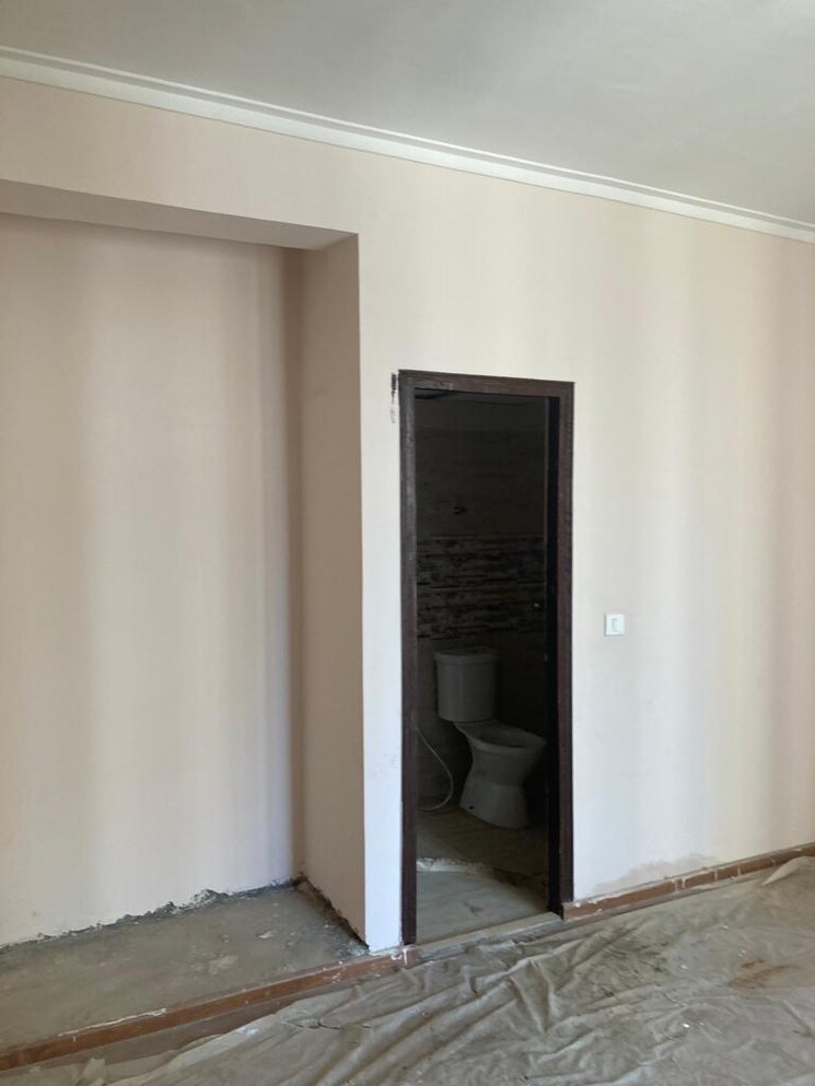 Room, amrapali-golf-homes 3 Bedroom 1115 Sq.Ft. Apartment In Sector 4 Greater Noida Greater Noida 8915074