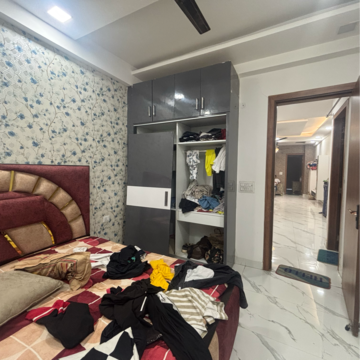 Parking in 3 BHK Builder Floor at Palm sunrise, Shahpur Bamheta – for Rent