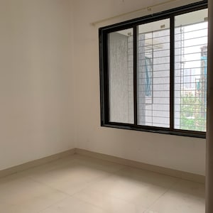 Room in 1.5 BHK Apartment at Shankh Abhiman Apartment, Kastur Park – for Sale