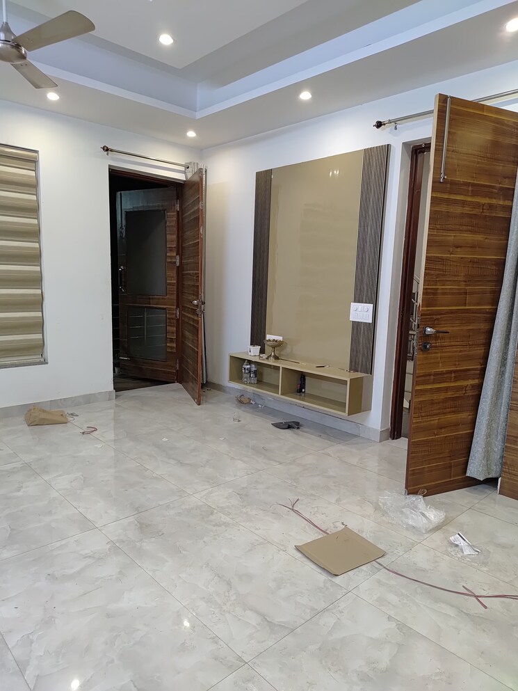 undefined, rwa-apartments-sector-47 2 Bedroom 112 Sq.Mt. Builder Floor In Sector 47 Noida 8915098