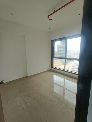 Room in 3 BHK Apartment at Neminath Nemi Bhavan, Goregaon West – for Rent