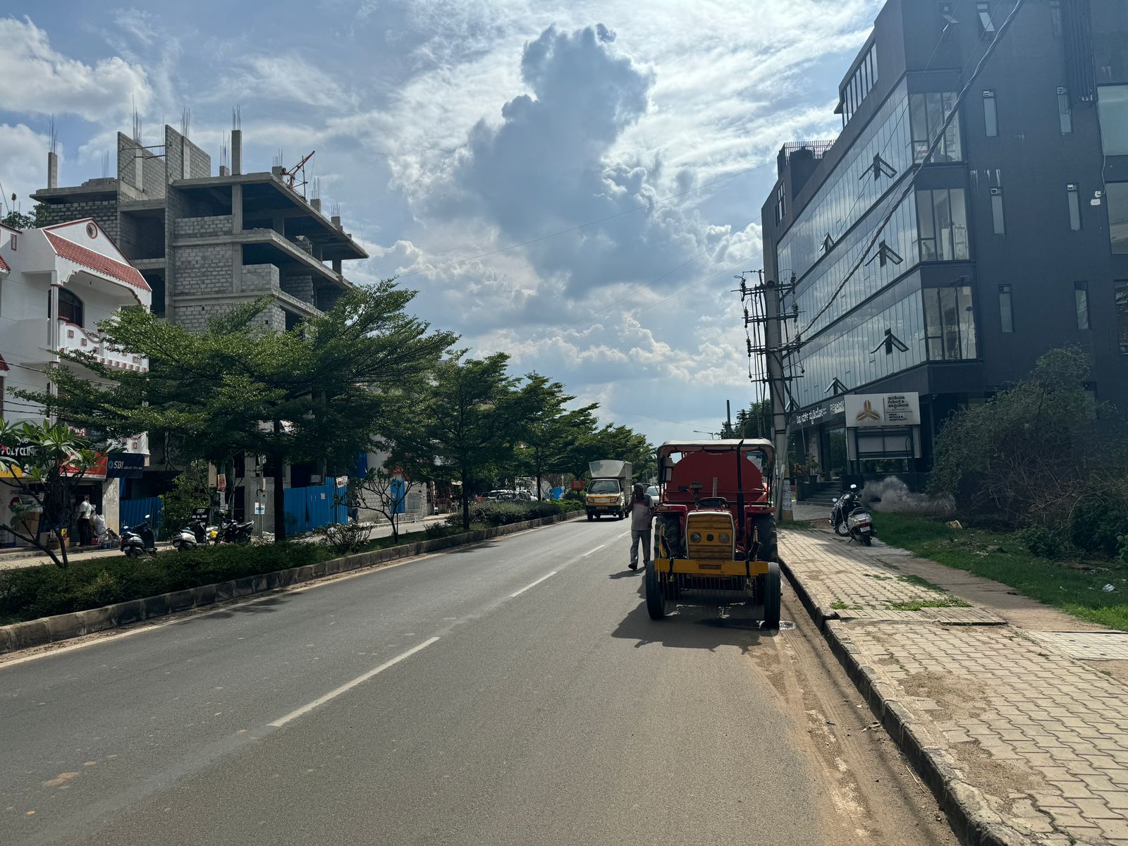 Plot For Sale in Plot 1350sft Near Sahakar