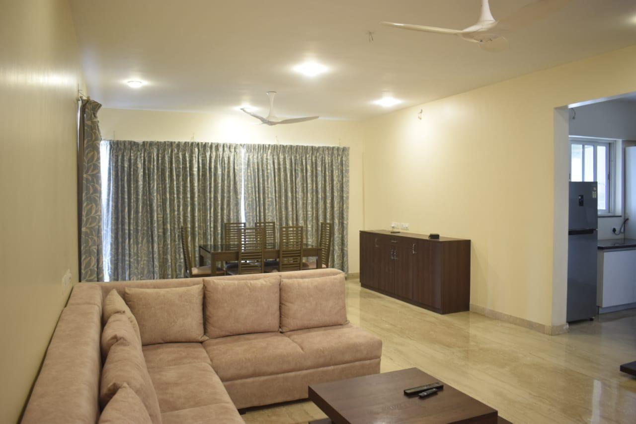 3.5 BHK + Servant Room,Study Room 1800 Sq.Ft. Apartment in Marvel Cascada