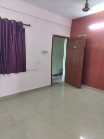 Room in 3 BHK Builder Floor at Tambaram West – for Sale