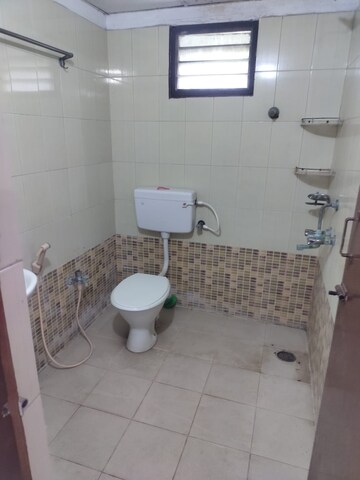 Bathroom in 3 BHK Builder Floor at Tambaram West – for Sale