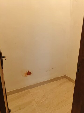 3 BHK Builder Floor For Rent in BPTP District, Sector 81