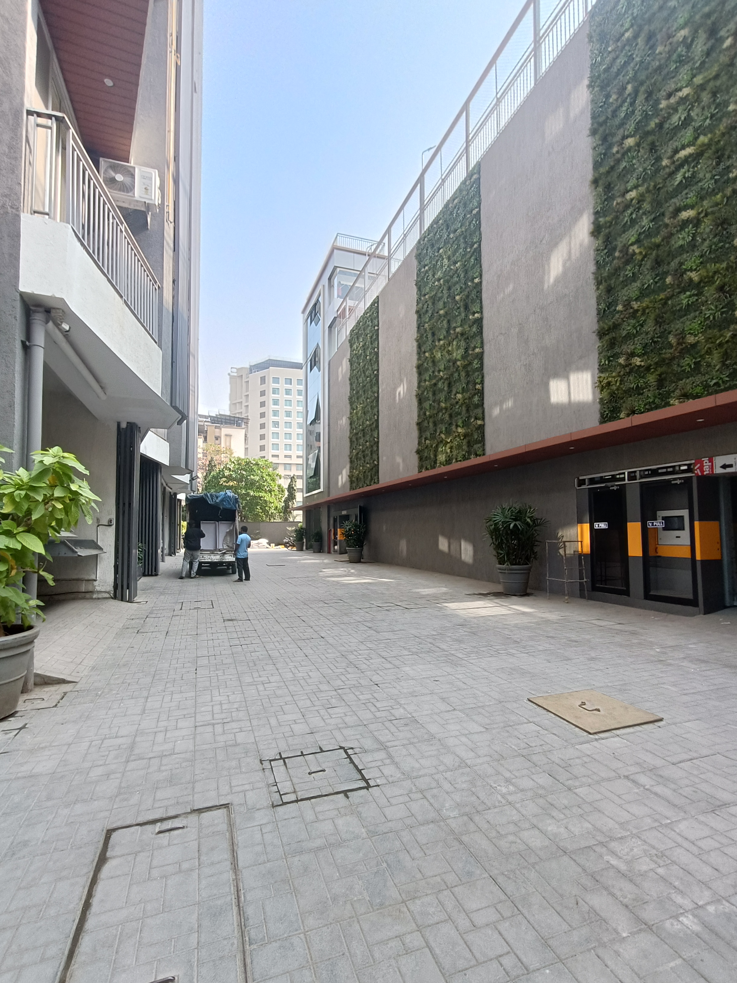 1 BHK 405 Sq.Ft. Apartment in Strawberry The Address