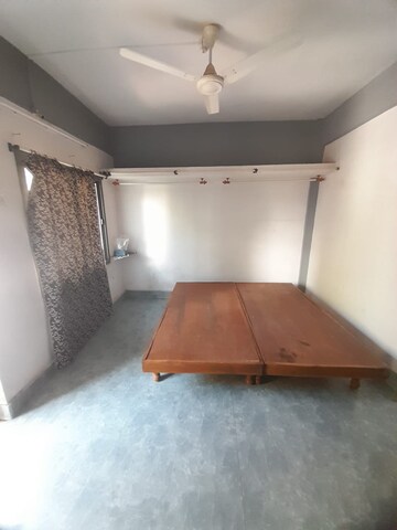 Studio Apartment For Rent in Navi Peth