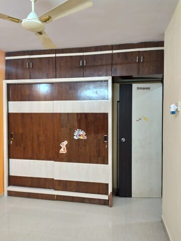 Furnished Amenities in 1 BHK Apartment at Shanti Lifespaces, Nalasopara East – for Rent
