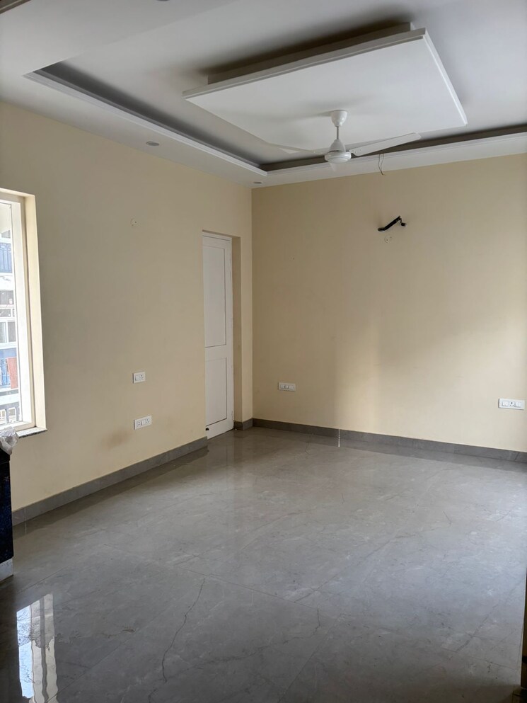 Room, penta-homes 1 Bedroom 950 Sq.Ft. Apartment In Vip Road Zirakpur 8915222