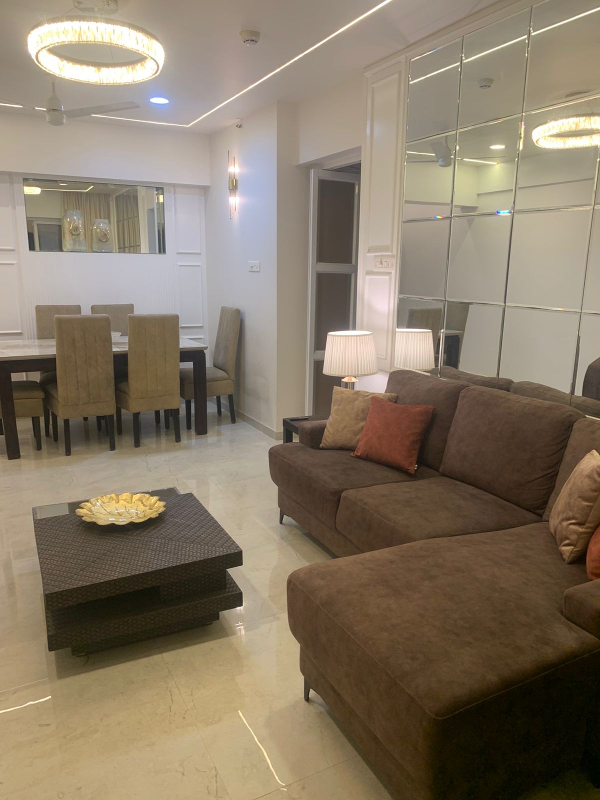 2 BHK Apartment For Rent in Amit Colori