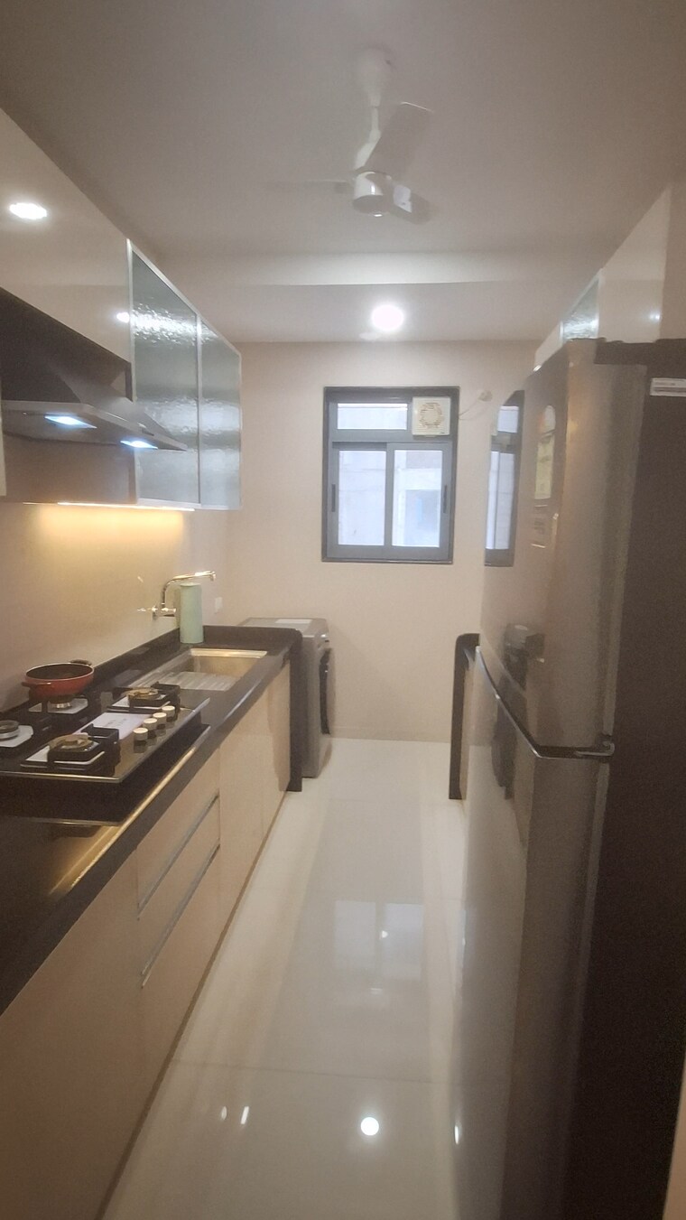Kitchen, kolte-patil-alora 2 Bedroom 744 Sq.Ft. Apartment In Santacruz East Mumbai 8915307