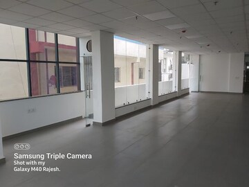 Room in  Office Space at Sector 63 – for Rent