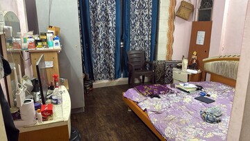 Bedroom in 2 BHK Apartment at Aundh – for Rent
