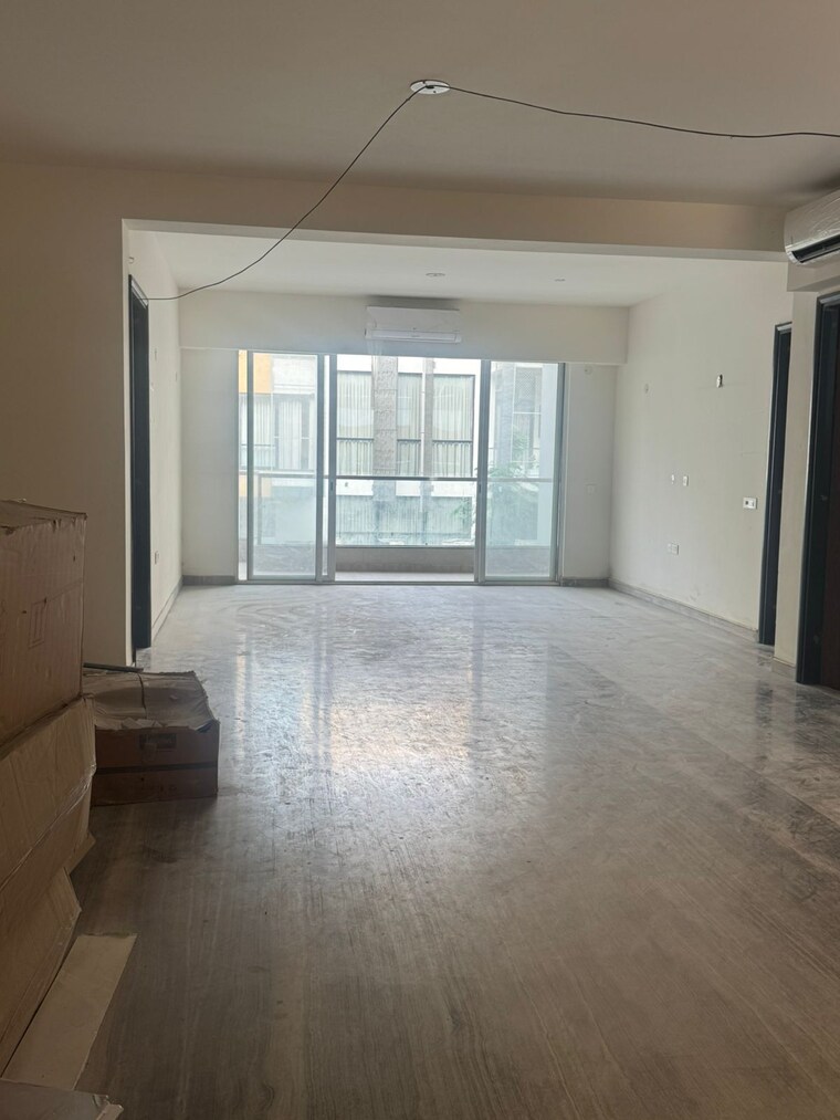 Room, unitech-uniworld-gardens 4 Bedroom 2416 Sq.Ft. Apartment In Sector 47 Gurgaon 8915323