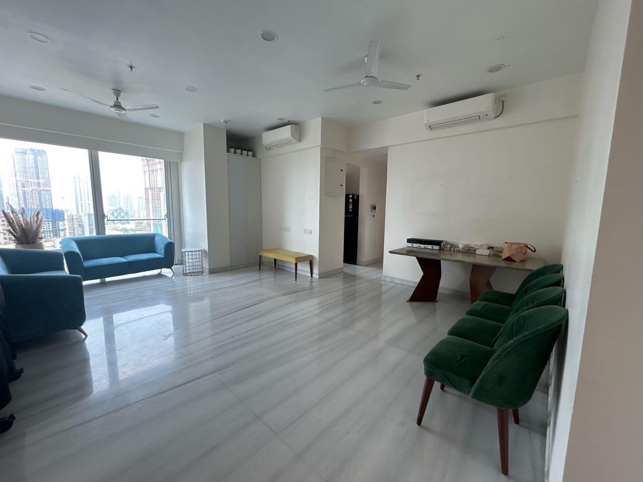 3 BHK + Servant Room Apartment For Rent in Indiabulls Blu