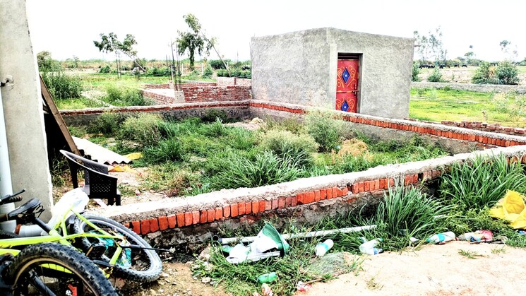 undefined, sector 142  150 Sq.Yd. Plot In Sector 142 Noida 8915052