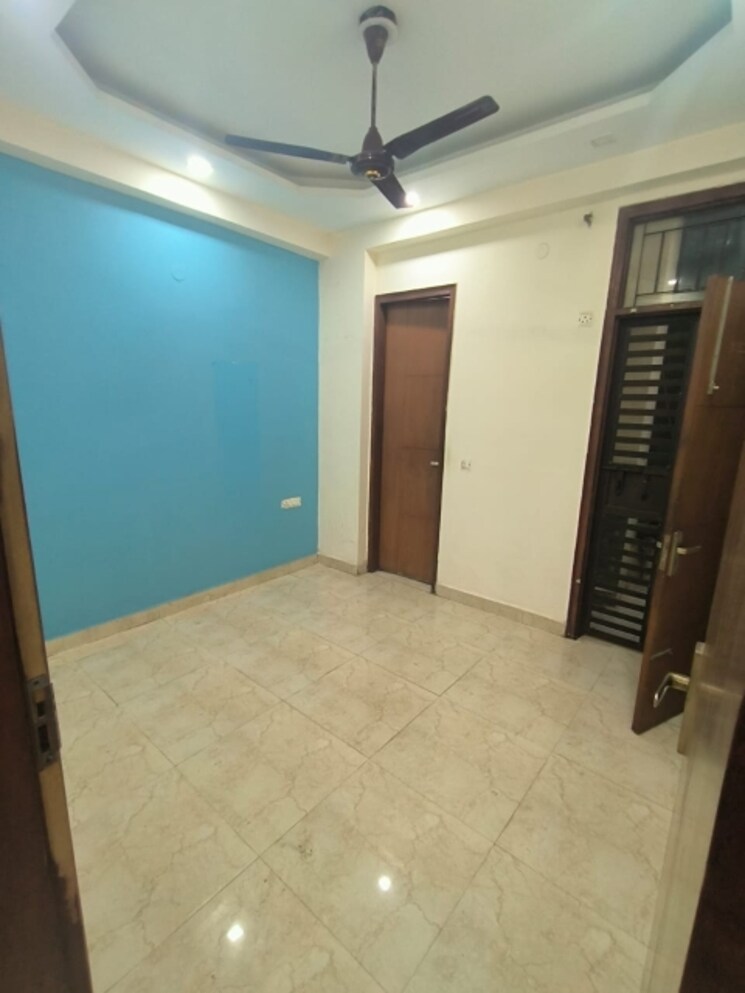 Room, vasundhara sector 1 1 Bedroom 450 Sq.Ft. Builder Floor In Vasundhara Sector 1 Ghaziabad 8915346