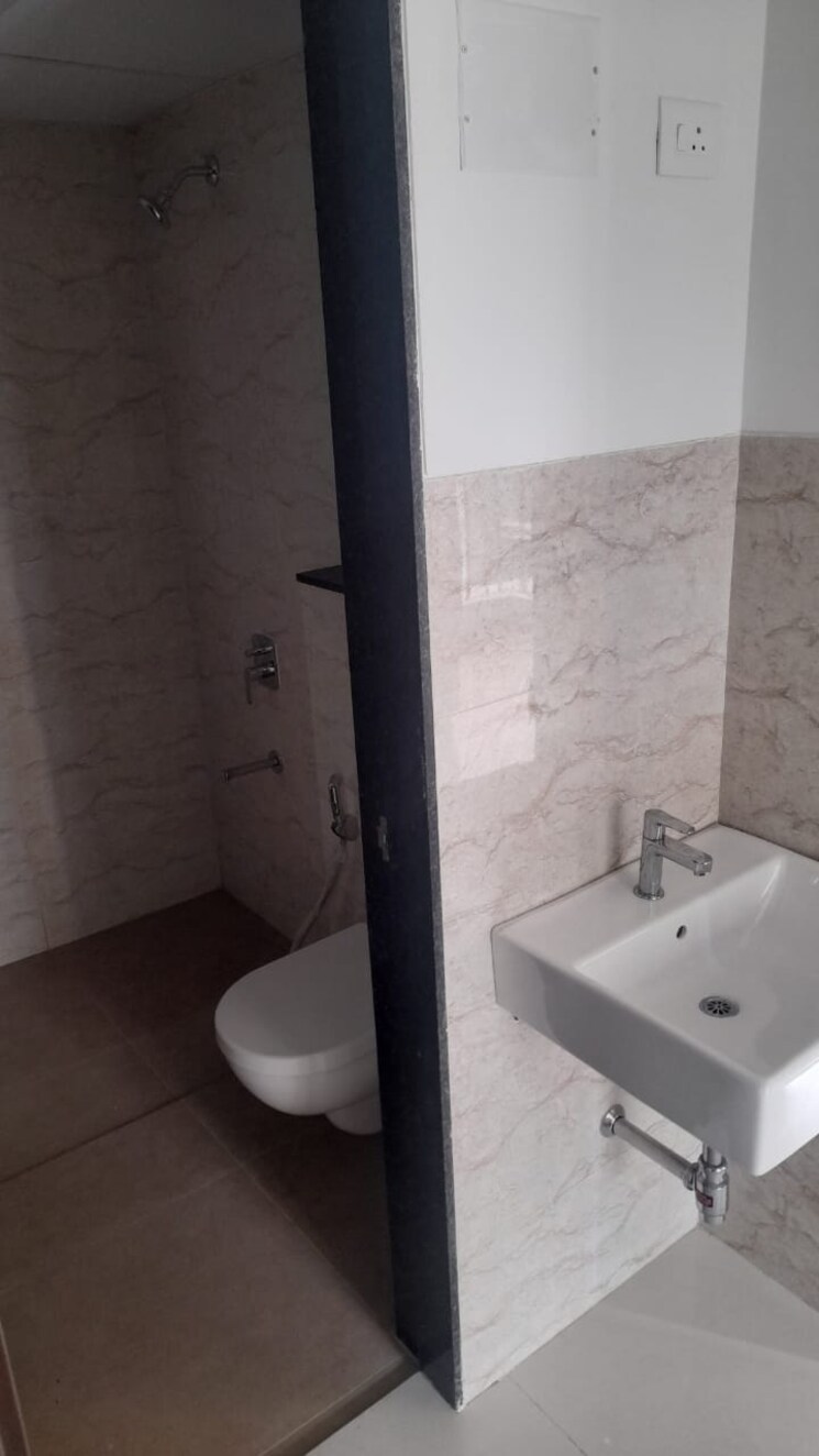 Bathroom, shapoorji-pallonji-sensorium 2 Bedroom 790 Sq.Ft. Apartment In Hinjewadi Pune 8915347