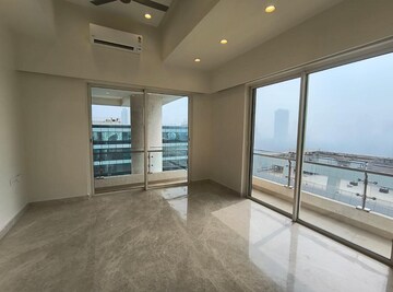 3 BHK Apartment For Rent in Indiabulls Sky Forest, Lower Parel