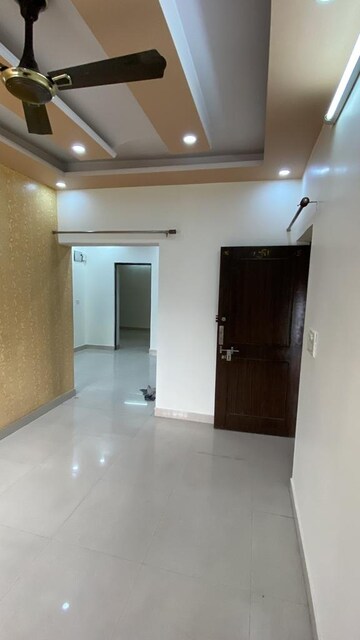 Room in 3 BHK Builder Floor at Vasundhara Sector 1 – for Rent