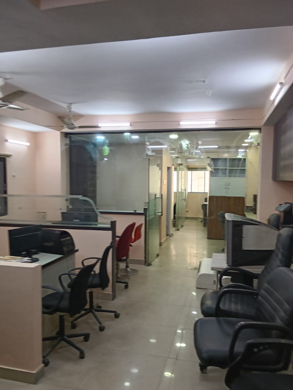 Office Space For Rent in Hazra Road