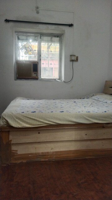 Bedroom in 1 BHK Apartment at Suchidham Complex, Goregaon East – for Rent