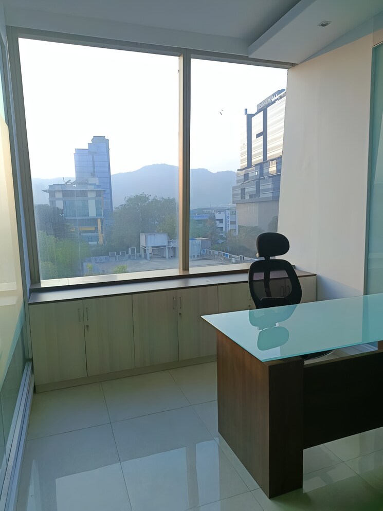 Floor Plan, sector 62 Commercial Office Space 5000 Sq.Ft. In Sector 62 Noida 8915551