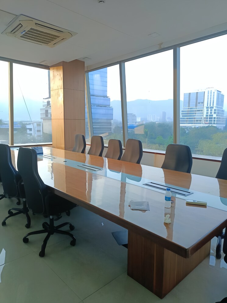 Team Area, sector 62 Commercial Office Space 5000 Sq.Ft. In Sector 62 Noida 8915551