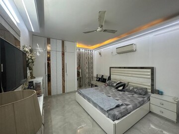 Master Bedroom in 3 BHK Builder Floor at Kailash Hills – for Sale