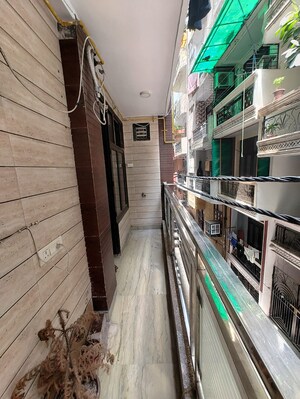 Balcony in 1 BHK Builder Floor at Govindpuri – for Sale