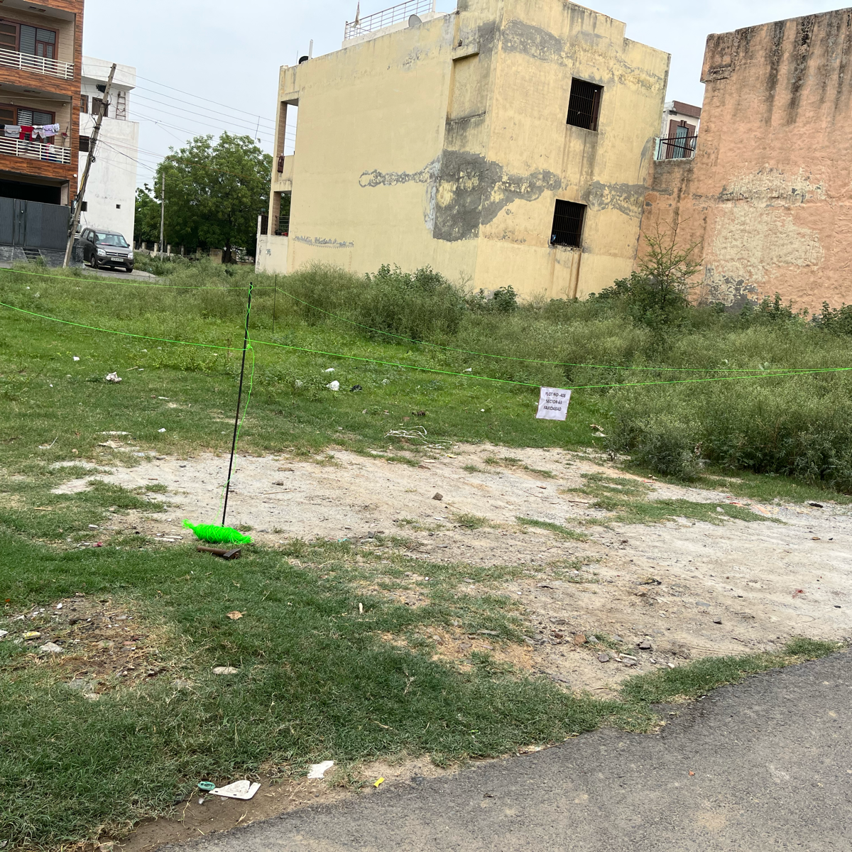 Plot For Sale in Sector 65