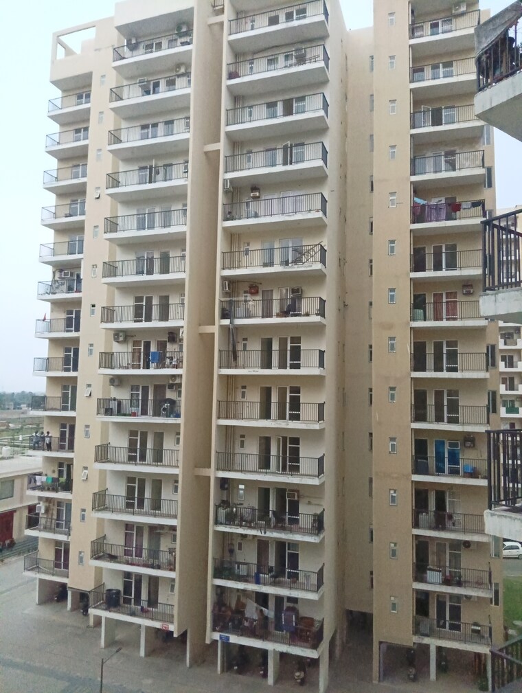 Exterior View, gls-arawali-homes-phase-2 3 Bedroom 645 Sq.Ft. Apartment In Sohna Sector 4 Gurgaon 8915756