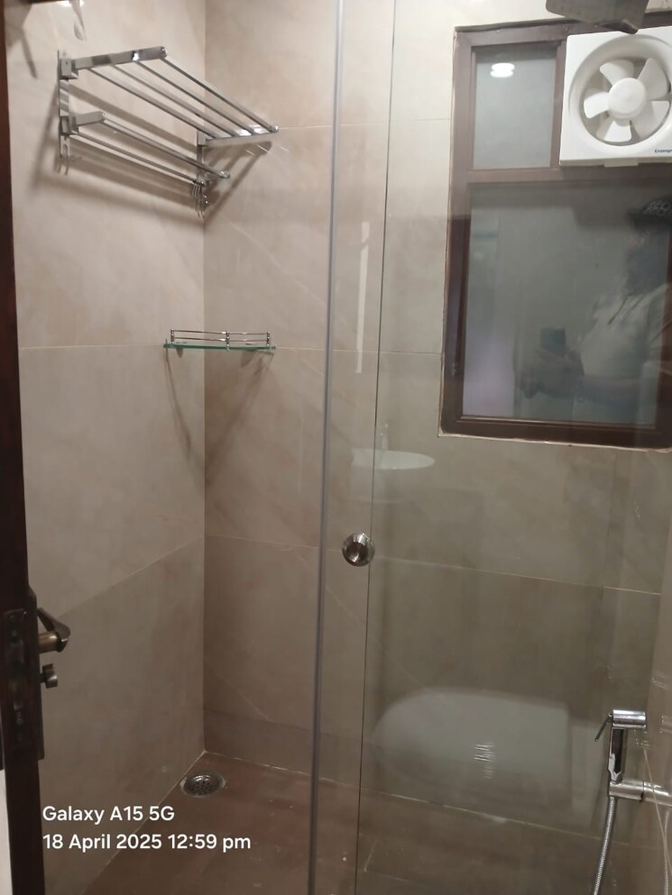 Bathroom, saket 3 Bedroom 2000 Sq.Ft. Apartment In Saket Delhi 8915711