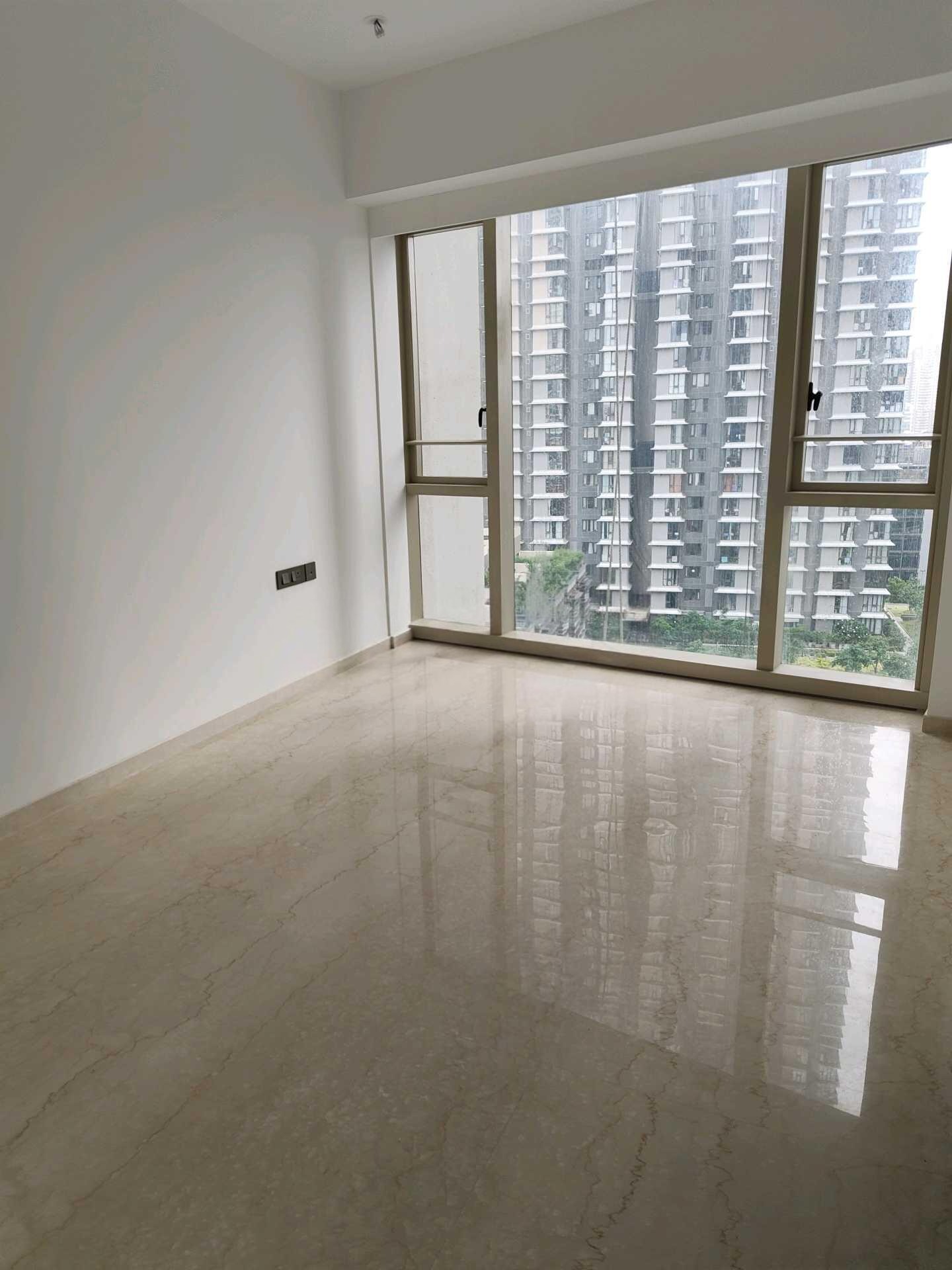 3 BHK + Servant Room Apartment For Rent in Lodha The Park