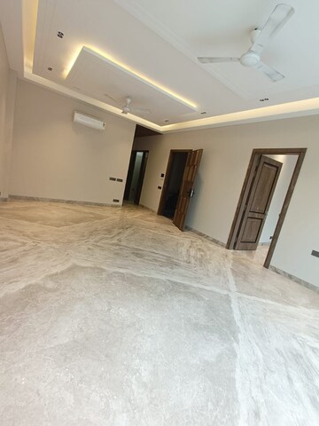 Room in 3 BHK Builder Floor at East Of Kailash – for Sale