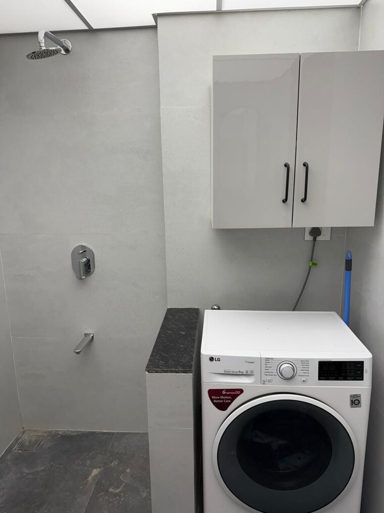 Bathroom, ulwe sector 18 1 Bedroom 680 Sq.Ft. Builder Floor In Ulwe Sector 18 Navi Mumbai 8915906