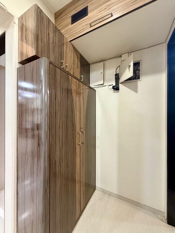 Room in 3 BHK Apartment at Safal Twins, Chembur – for Rent