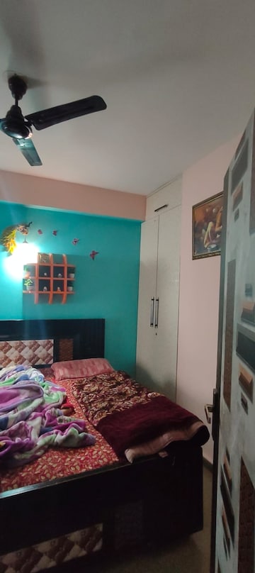 2 BHK Apartment For Rent in ROF Aalayas, Sector 102