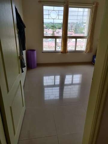 Room in 3 BHK Apartment at G K Daffodils Housing Society, Pimple Saudagar – for Sale