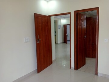 Room in 3 BHK Apartment at Clement Town – for Rent