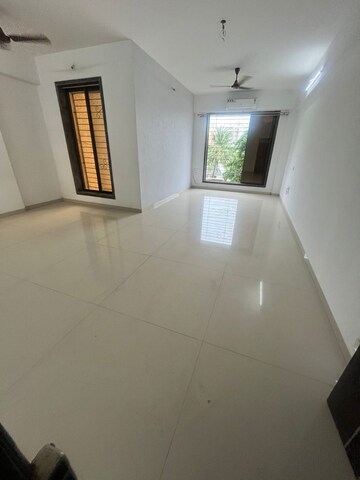 Room in 3 BHK Apartment at Safal Nav Parmanu CHS, Chembur – for Rent