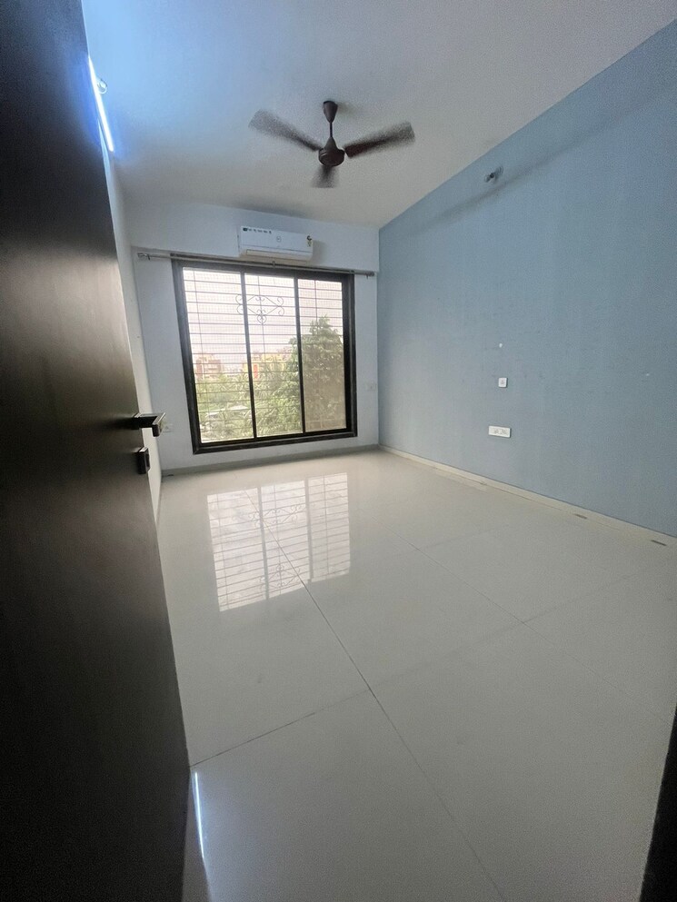 Room, safal-nav-parmanu-chs 3 Bedroom 1430 Sq.Ft. Apartment In Chembur Mumbai 8915933