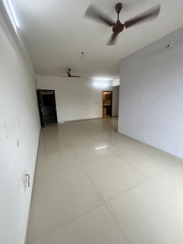 Room in 3 BHK Apartment at Safal Nav Parmanu CHS, Chembur – for Rent