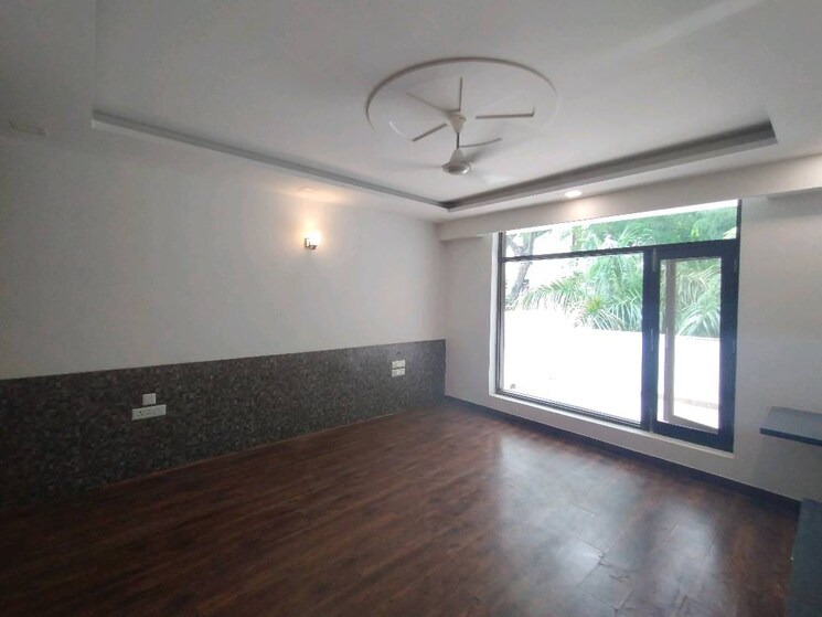 Room, south city 1 3 Bedroom 502 Sq.Yd. Builder Floor In South City 1 Gurgaon 8915978