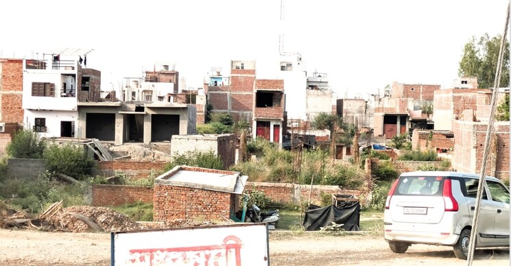 Exterior View, baljit vihar  500 Sq.Yd. Plot In Baljit Vihar Delhi 8916000