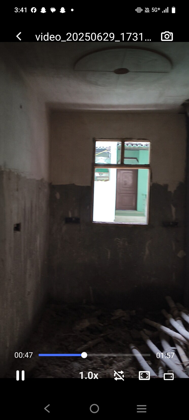 Bathroom, laxmi nagar 3.5 Bedroom 100 Sq.Yd. Builder Floor In Laxmi Nagar Delhi 8916135