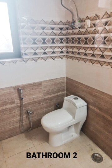 Bathroom in 3 BHK Builder Floor at MVL IPark, Sector 15 – for Rent