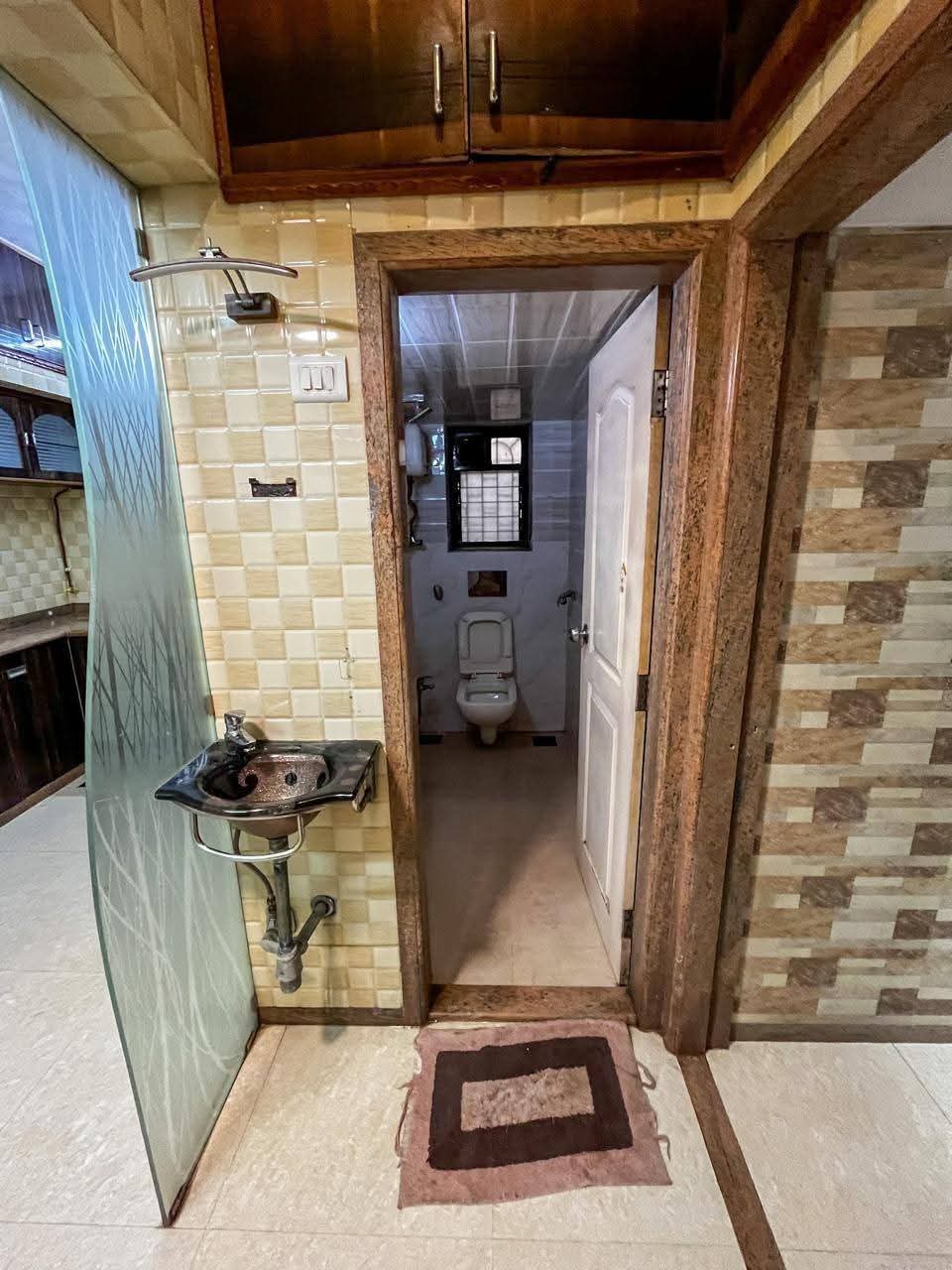 2 BHK + Pooja Room,Servant Room Apartment For Rent in Kukreja Daffodil