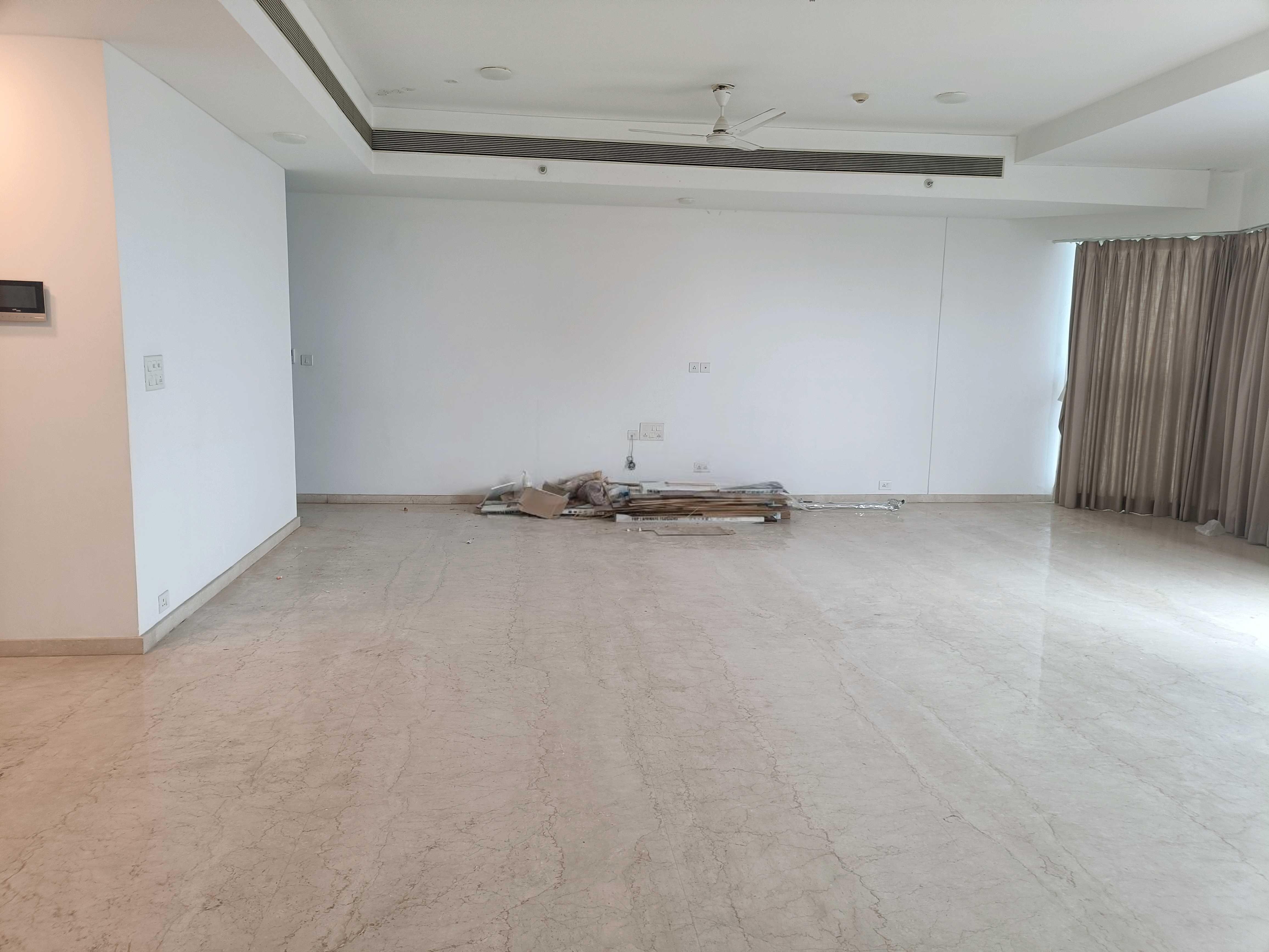 3 BHK + Pooja Room,Servant Room Apartment For Rent in Bombay Realty One ICC